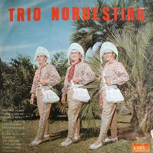 “Trio Nordestino”的封面