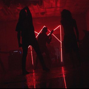 “Angelmaker”的封面