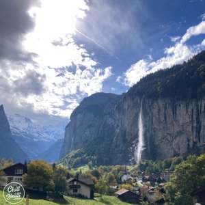 Immagine per 'Hiking'