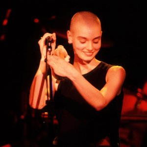 “Sinéad O'Connor”的封面