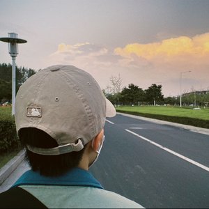 Изображение для '蒋小呢'