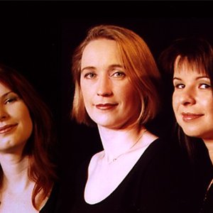 Bild für 'More Maids'