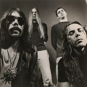 “Monster Magnet”的封面