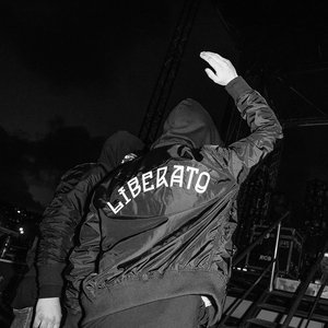 “Liberato”的封面