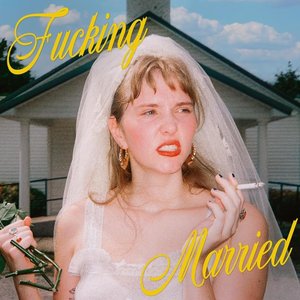 “Fucking Married”的封面