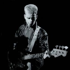 Image for 'Andy Rourke'