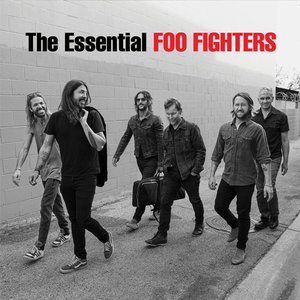 “The Essential Foo Fighters”的封面