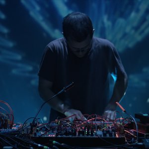 'Floating Points' için resim