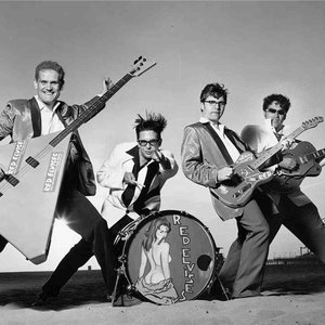 'Red Elvises'の画像