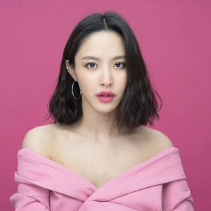“Sheranut Yusanon”的封面