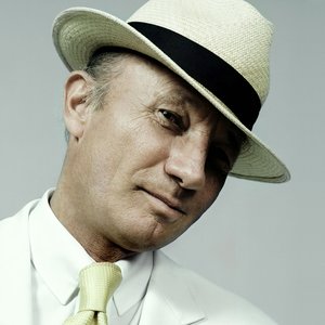 Immagine per 'Louie Austen'