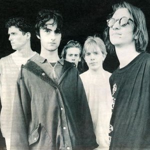 “Thousand Yard Stare”的封面