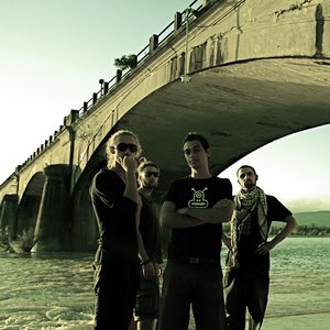 Immagine per 'Resistence in dub'