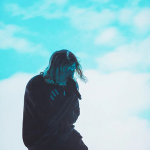 “Porter Robinson”的封面