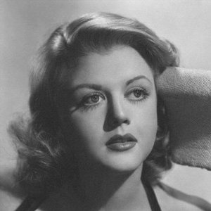 “Angela Lansbury”的封面