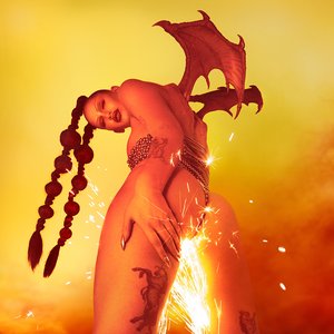 Bild für 'Phoenix: Flames Are Dew Upon My Skin'