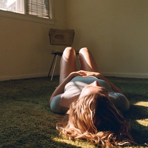 Zdjęcia dla 'In The Living Room'