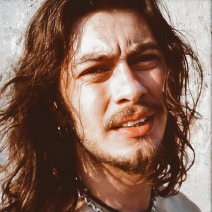 “Barış Akarsu”的封面