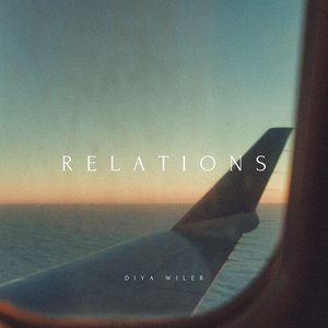 “Relations”的封面