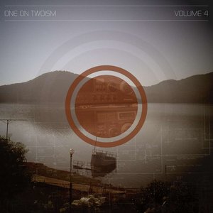 'One on Twoism - Volume 4'の画像