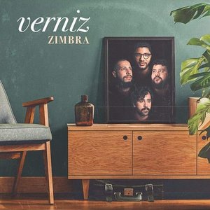 “Verniz”的封面
