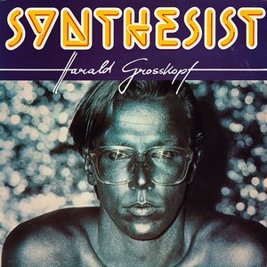 “Synthesist”的封面