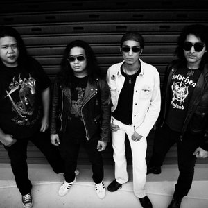 'Bloodstone' için resim