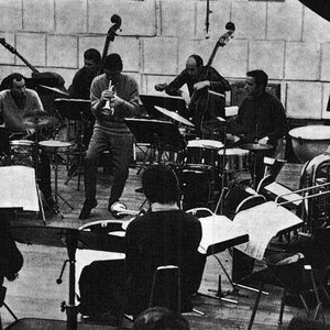 Image for 'Globe Unity Orchestra'