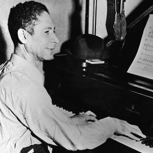 “Jelly Roll Morton”的封面