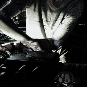 “Duckett”的封面