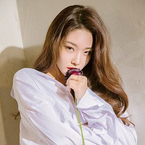 Image for 'CHUNG HA'