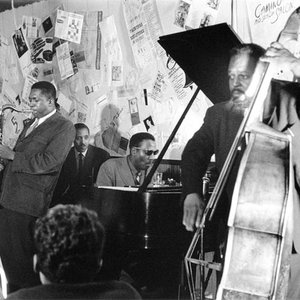 “Thelonious Monk Quartet”的封面