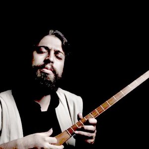 “Faraz Kavyani”的封面
