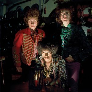 “The Jimi Hendrix Experience”的封面