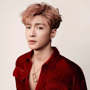 'LAY'の画像