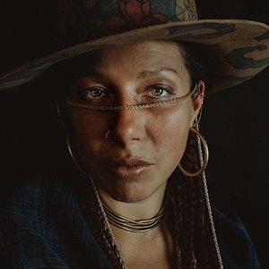 Изображение для 'Lessons in Love.'