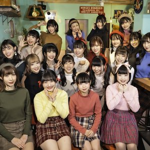 “アイドルカレッジ”的封面
