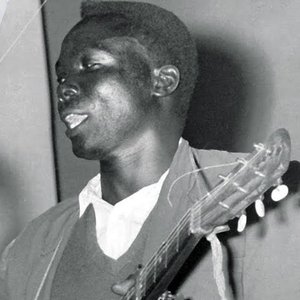 'George Mukabi'の画像