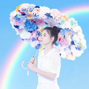“Rainy。”的封面