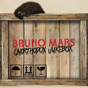 'Unorthodox Jukebox (Target Exclusive Deluxe Edition)' için resim