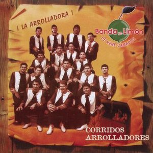 “Corridos Arrolladores”的封面