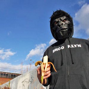 “Grumby”的封面