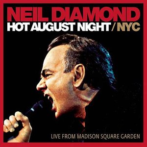 “Hot August Night / NYC (Live From Madison Square Garden)”的封面