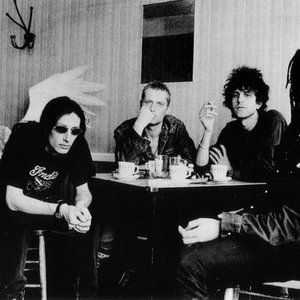 “Swervedriver”的封面