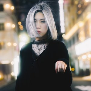 “EDWARD(我)”的封面
