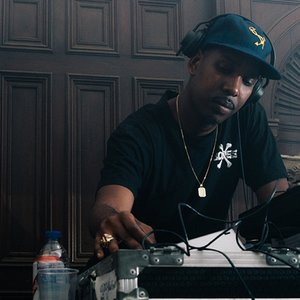 “Steven Julien”的封面