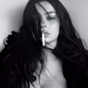 Zdjęcia dla 'Charli xcx'