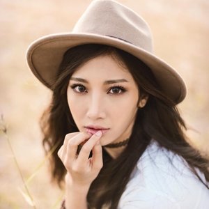 “Ejae”的封面