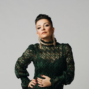 “Fatma Turgut”的封面