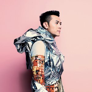 Zdjęcia dla '梁漢文'